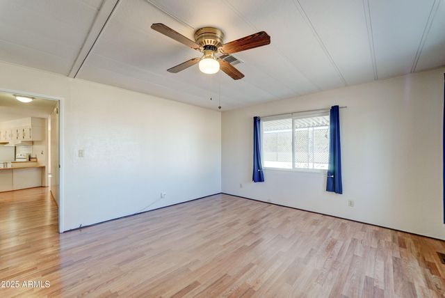 9109 E COUNTRY CLUB Drive, Sun Lakes, AZ 85248