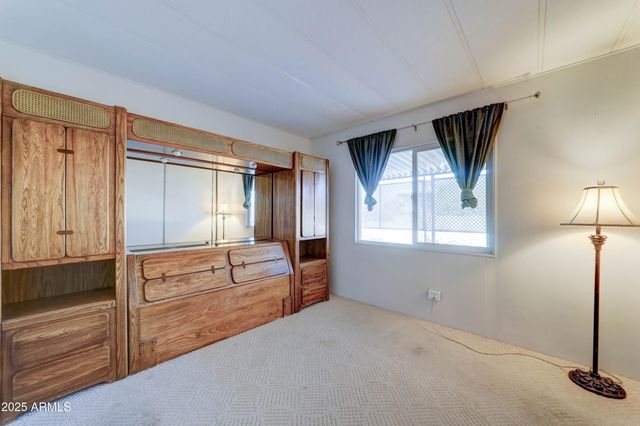 9109 E COUNTRY CLUB Drive, Sun Lakes, AZ 85248