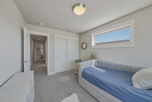 61060 SE Stari Most Loop, Bend, OR 97702