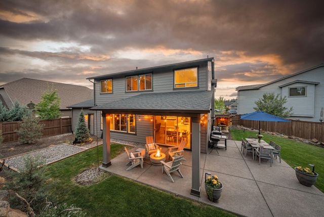 61060 SE Stari Most Loop, Bend, OR 97702
