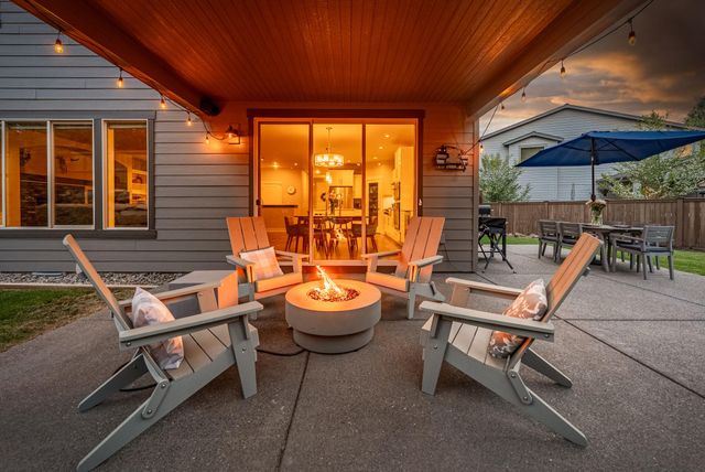 61060 SE Stari Most Loop, Bend, OR 97702
