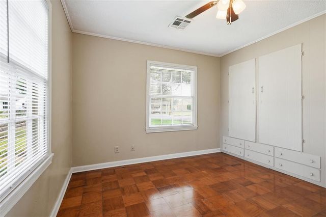 220 Heather Street, Lake Charles, LA 70605