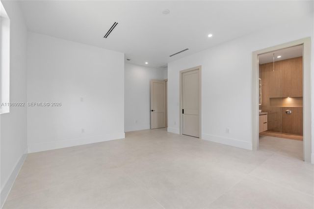 6221 SW 60th St, South Miami, FL 33143