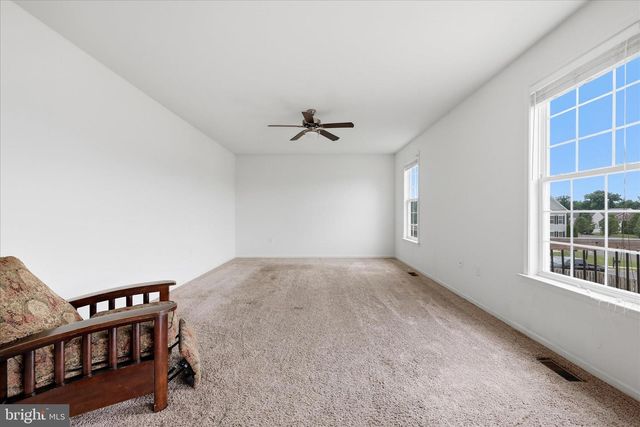 116 CELADON DR, Martinsburg, WV 25403