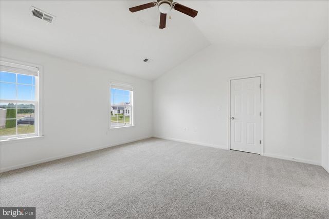116 CELADON DR, Martinsburg, WV 25403