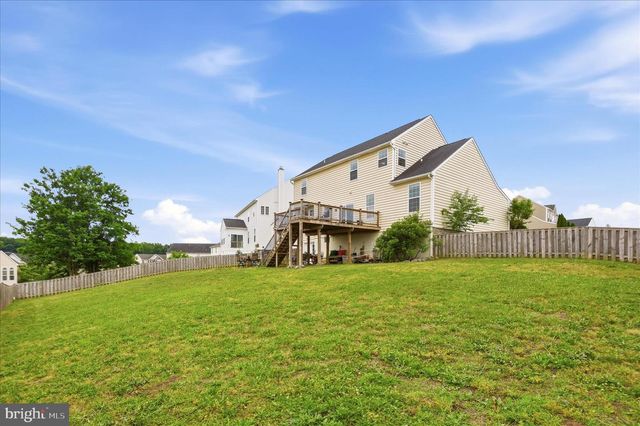 116 CELADON DR, Martinsburg, WV 25403