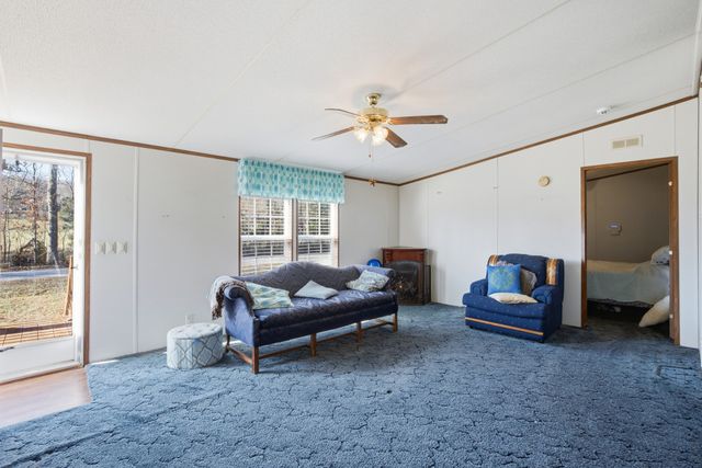 1700 Cumberland Valley Rd, Erin, TN 37061