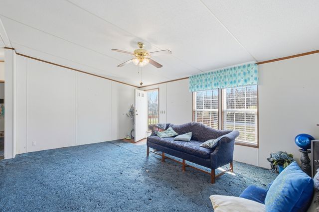 1700 Cumberland Valley Rd, Erin, TN 37061