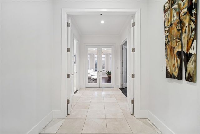 1630 Ridge Road, Highland Park, IL 60035