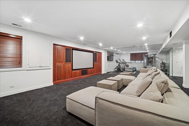 1630 Ridge Road, Highland Park, IL 60035