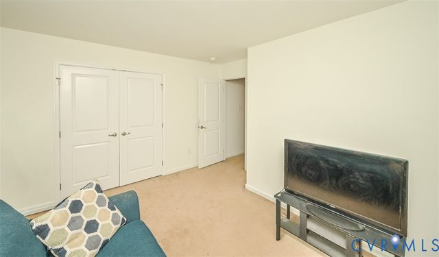 4024 Cameron Rd, Hopewell, VA 23860