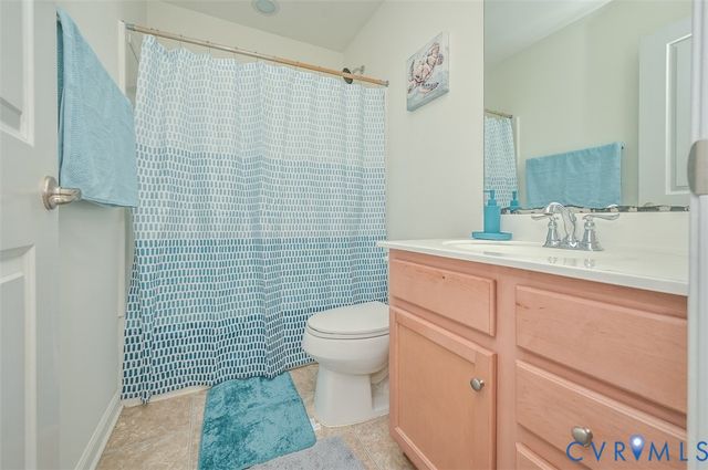 4024 Cameron Rd, Hopewell, VA 23860