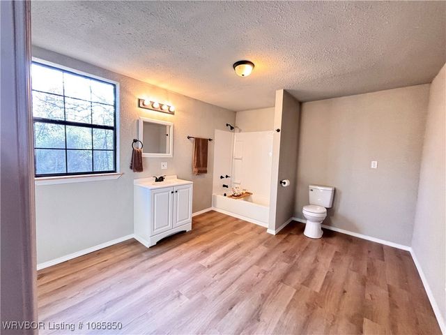 614 Alma Drive, Alma, AR 72921