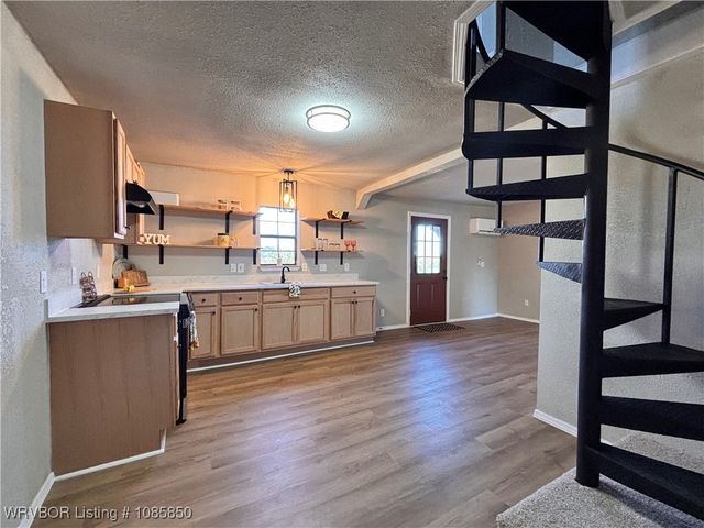 614 Alma Drive, Alma, AR 72921