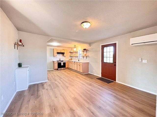 614 Alma Drive, Alma, AR 72921