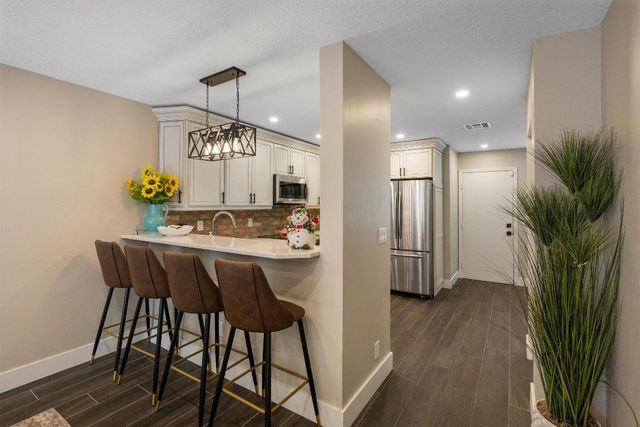 8878 SE Riverfront Terrace, Jupiter, FL 33469