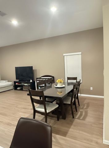 2225 Still Bend Lane, League City, TX 77573