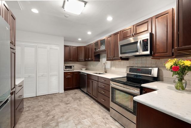 241 Perkins Street C 403, Boston, MA 02130