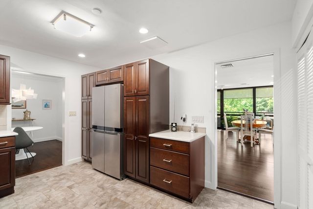 241 Perkins Street C 403, Boston, MA 02130