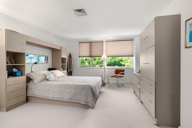 241 Perkins Street C 403, Boston, MA 02130