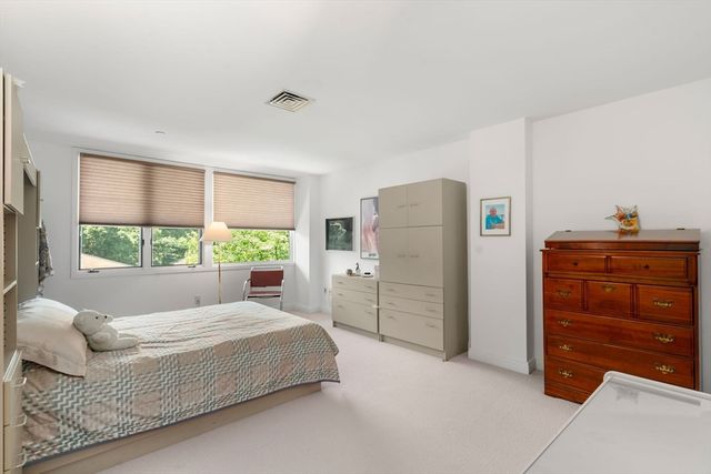 241 Perkins Street C 403, Boston, MA 02130