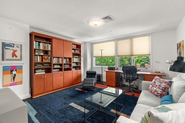 241 Perkins Street C 403, Boston, MA 02130