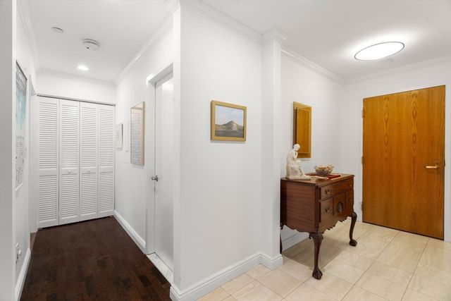 241 Perkins Street C 403, Boston, MA 02130