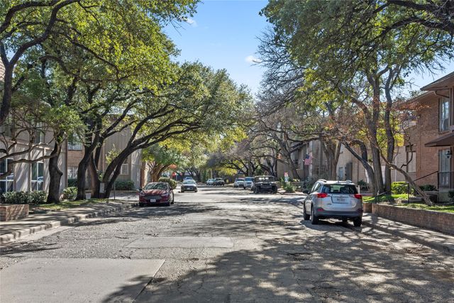 10574 High Hollows Drive 265, Dallas, TX 75230