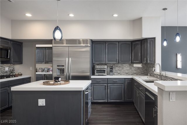 2596 Sun Reef Road, Las Vegas, NV 89128