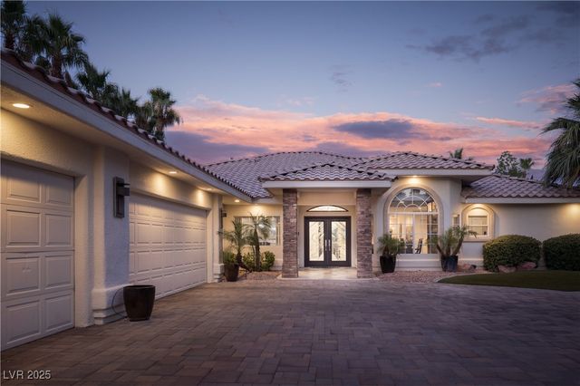 2596 Sun Reef Road, Las Vegas, NV 89128