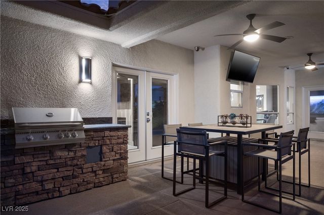 2596 Sun Reef Road, Las Vegas, NV 89128