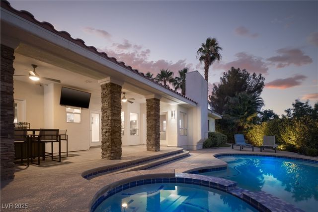 2596 Sun Reef Road, Las Vegas, NV 89128