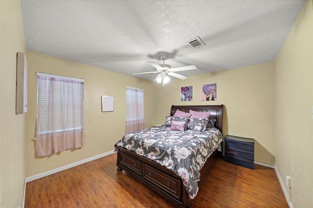 19719 Sweet Forest Lane, Humble, TX 77346