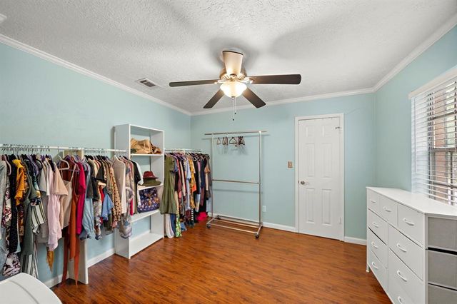 19719 Sweet Forest Lane, Humble, TX 77346