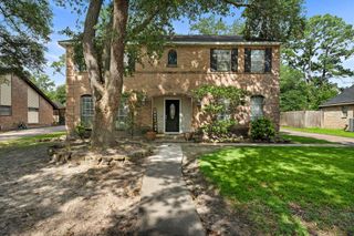 19719 Sweet Forest Lane, Humble, TX 77346