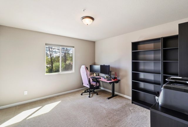 3297 Bridgewater Court, Redding, CA 96003