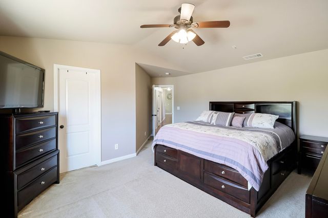 3297 Bridgewater Court, Redding, CA 96003