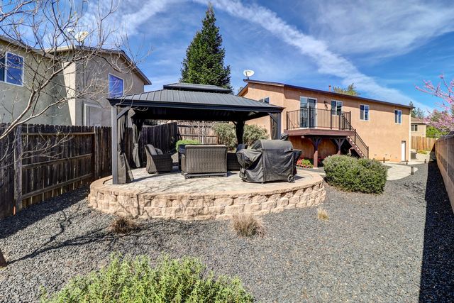 3297 Bridgewater Court, Redding, CA 96003