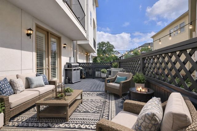 1244 W 23rd Street, Houston, TX 77008