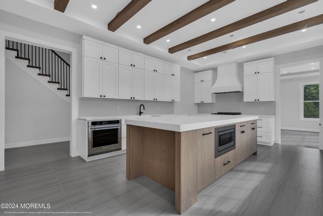 1005 BAL HARBOR Drive, Toms River, NJ 08755