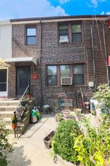 2555 Westervelt Avenue, Bronx, NY 10469