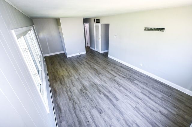7828 Chestnut Avenue, Hammond, IN 46324