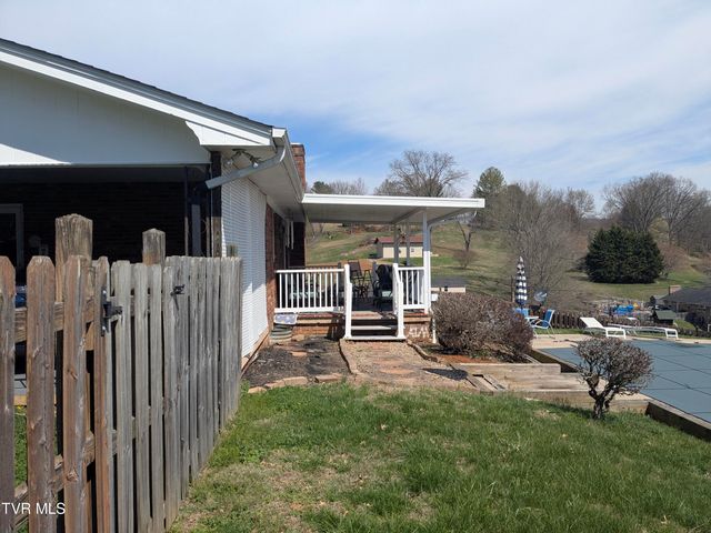 221 Oneida Court, Kingsport, TN 37664