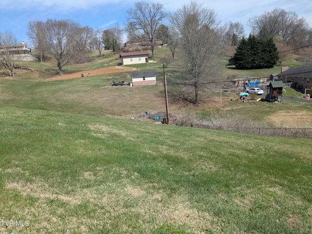 221 Oneida Court, Kingsport, TN 37664