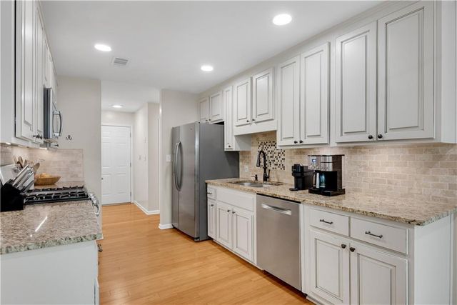 120 Boxelder Lane, Roswell, GA 30076