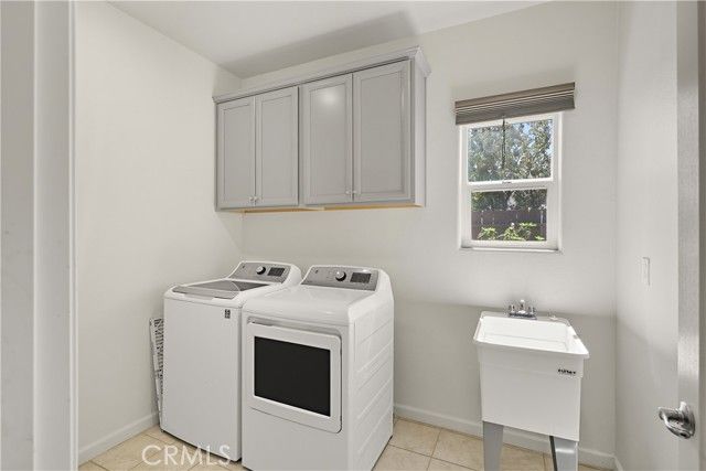 737 Betten, Los Banos, CA 93635