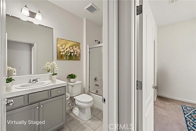 737 Betten, Los Banos, CA 93635