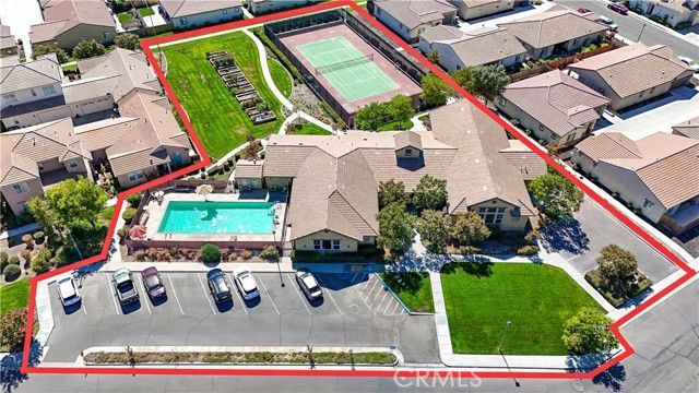 737 Betten, Los Banos, CA 93635