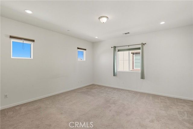 737 Betten, Los Banos, CA 93635