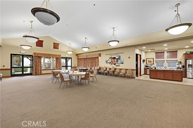 737 Betten, Los Banos, CA 93635